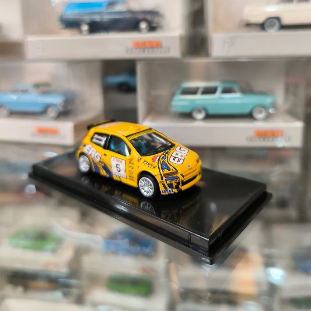 Carro de Rally Amarelo ERG – Edição Colecionador 1:87
