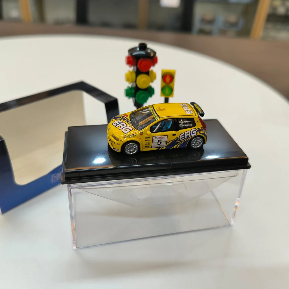 Carro de Rally Amarelo ERG – Edição Colecionador 1:87